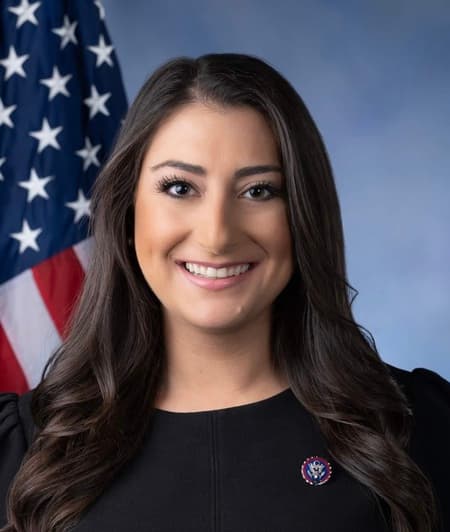 Sara Jacobs portrait