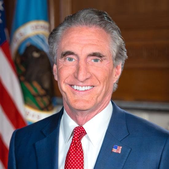 Burgum, Douglas J portrait